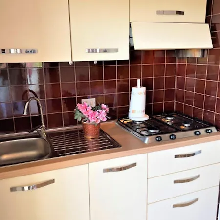 Cozy One-bedroom Flat-beahost * 比比翁